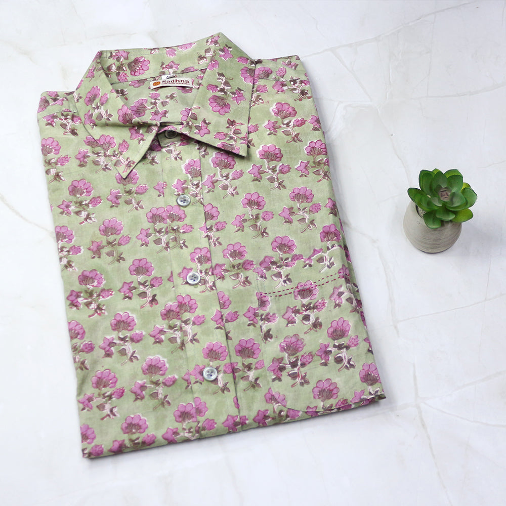 Summer Shore Men’s Shirt – Light Sage