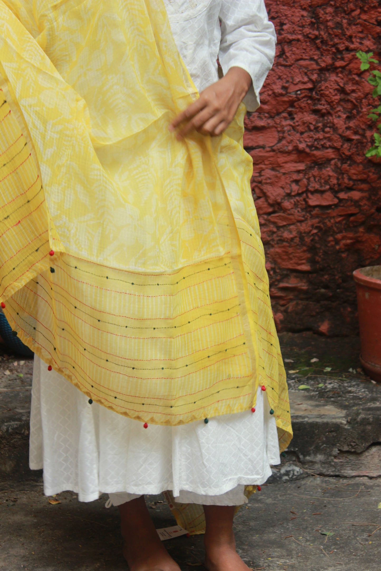 Amaltas Kota Doriya Dupatta