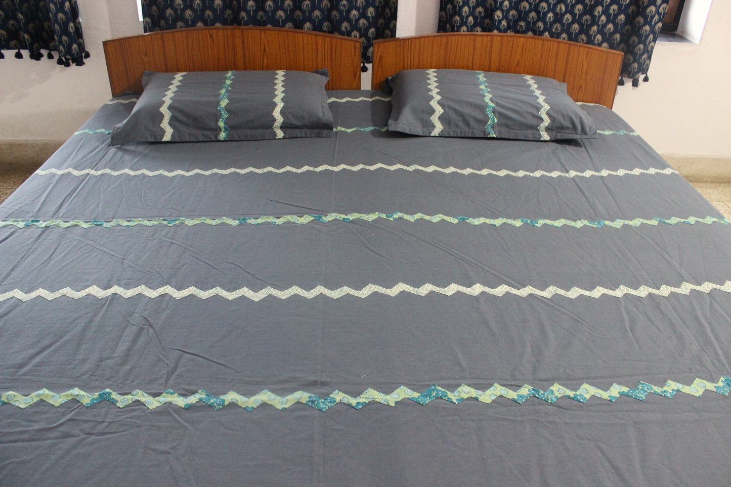 Waves Of Elegance Bedcover