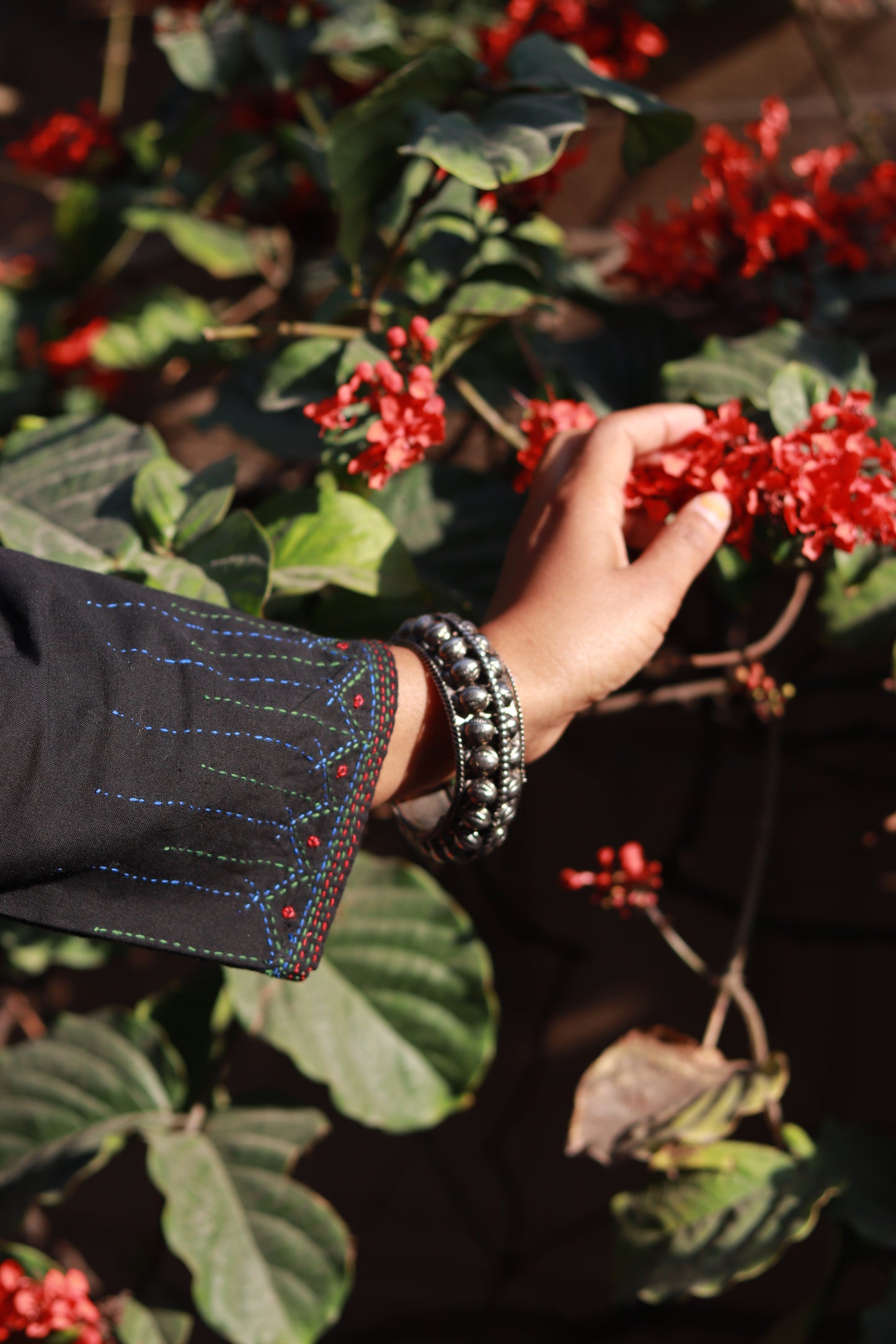 Sadhna Black Jatropha Tanka Embroidered Kurta