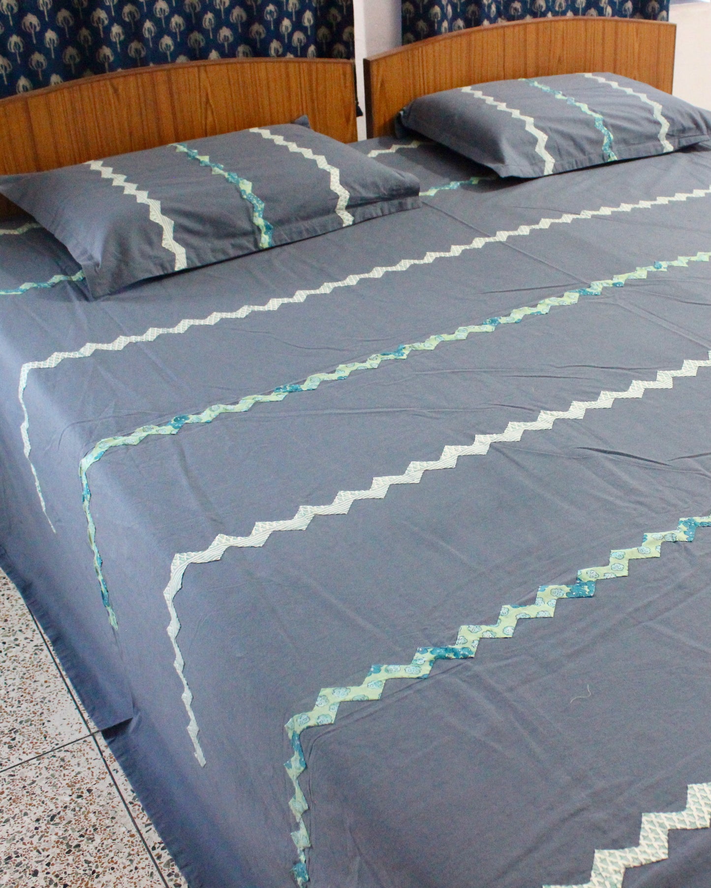 Waves Of Elegance Bedcover