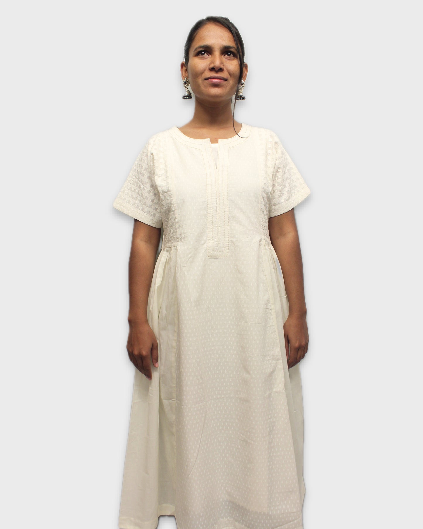 Ivory Elegance Appliqué Kurta