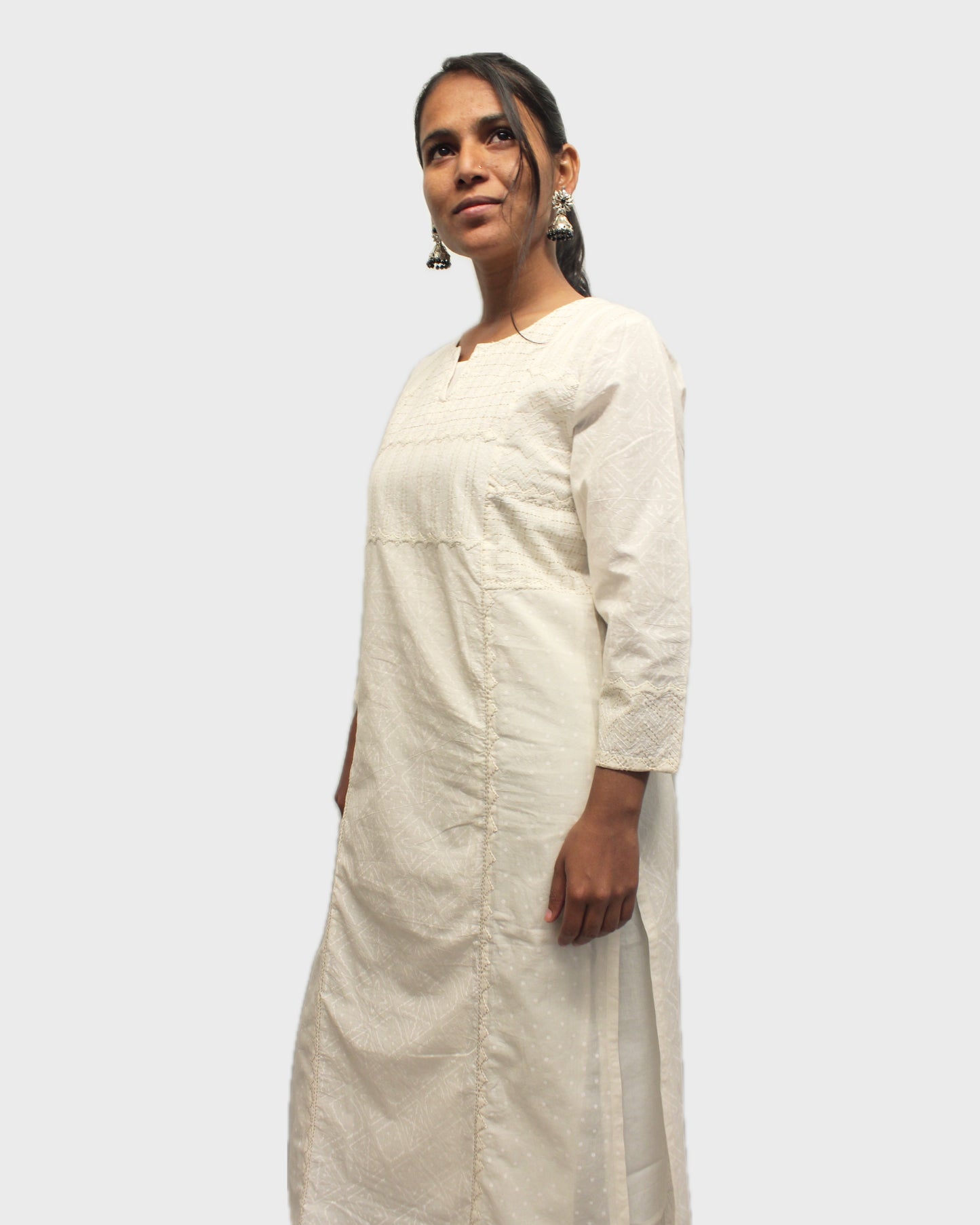 Tanka Appliqué Kurta - Off White