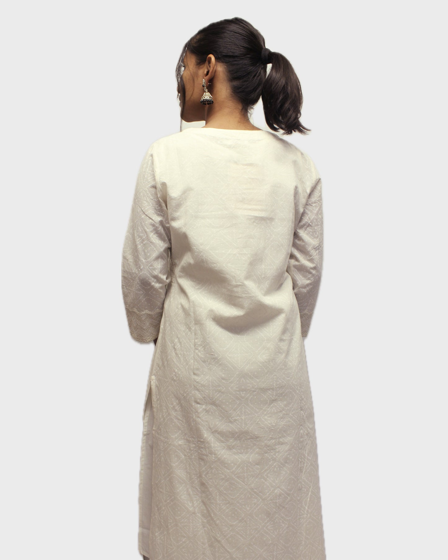 Tanka Appliqué Kurta - Off White