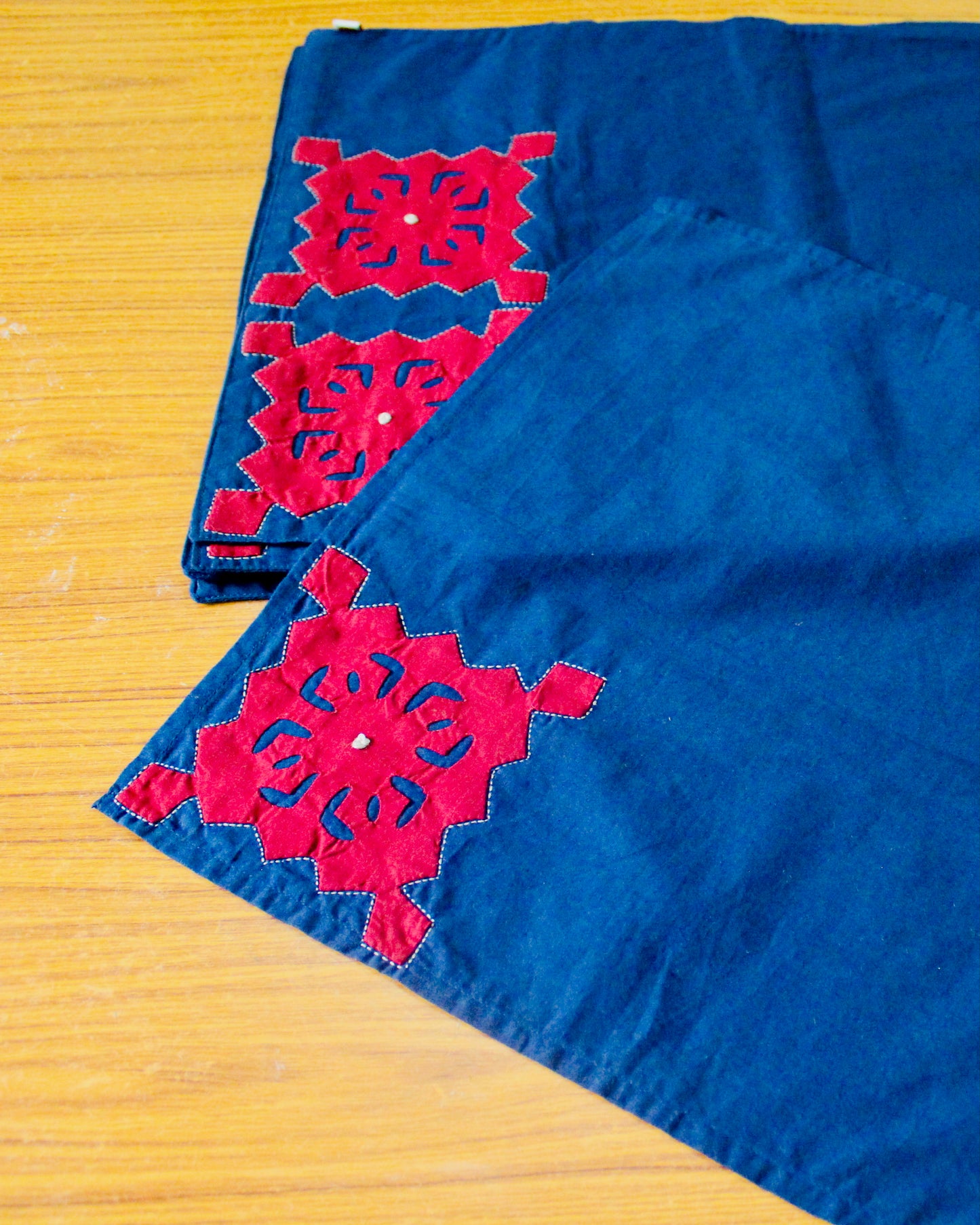 Heritage Charm Table Mat Set