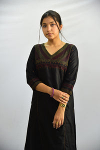 Sadhna 'Aanwati' Black Tanka Work Long Cotton Silk Kurta  VKUSITK21-83