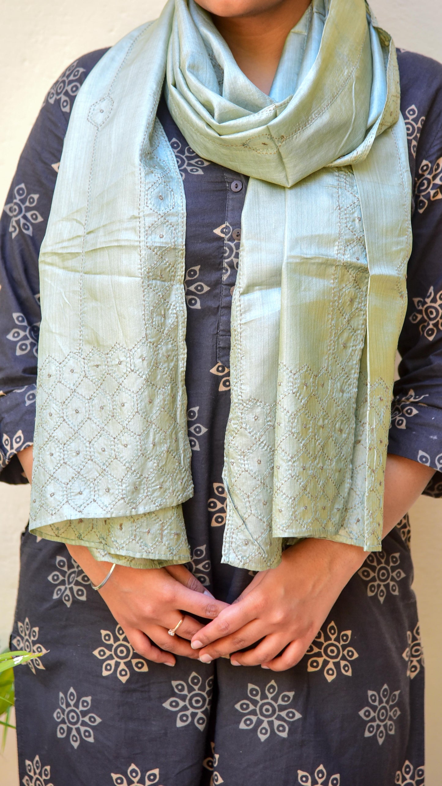 Silk Tanka Embroidery Stole