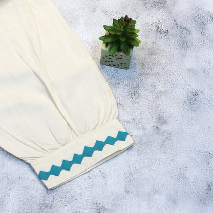 Rivaayat Pintuck Kurta - White