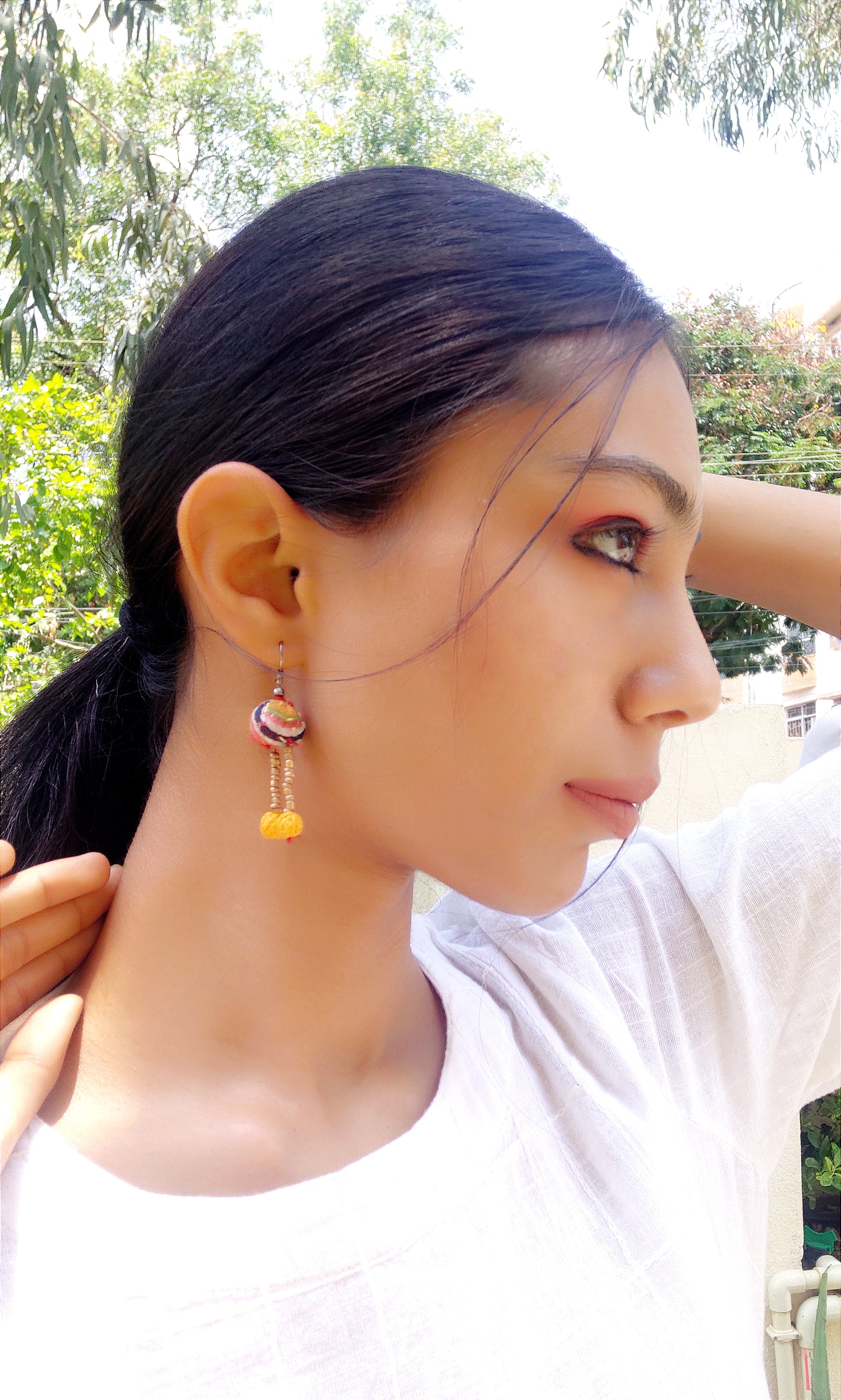 GOTI EARRING WITH BEADS HANGING