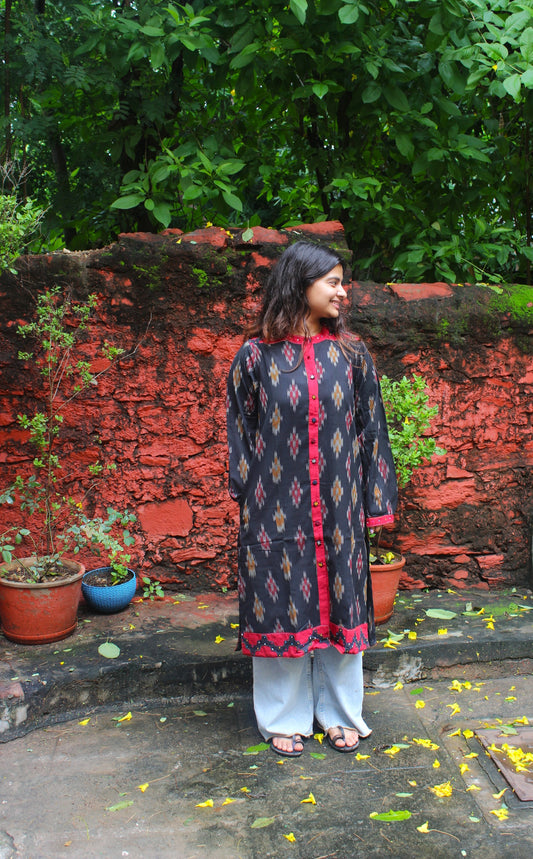 Avadavat Ikat Kurta