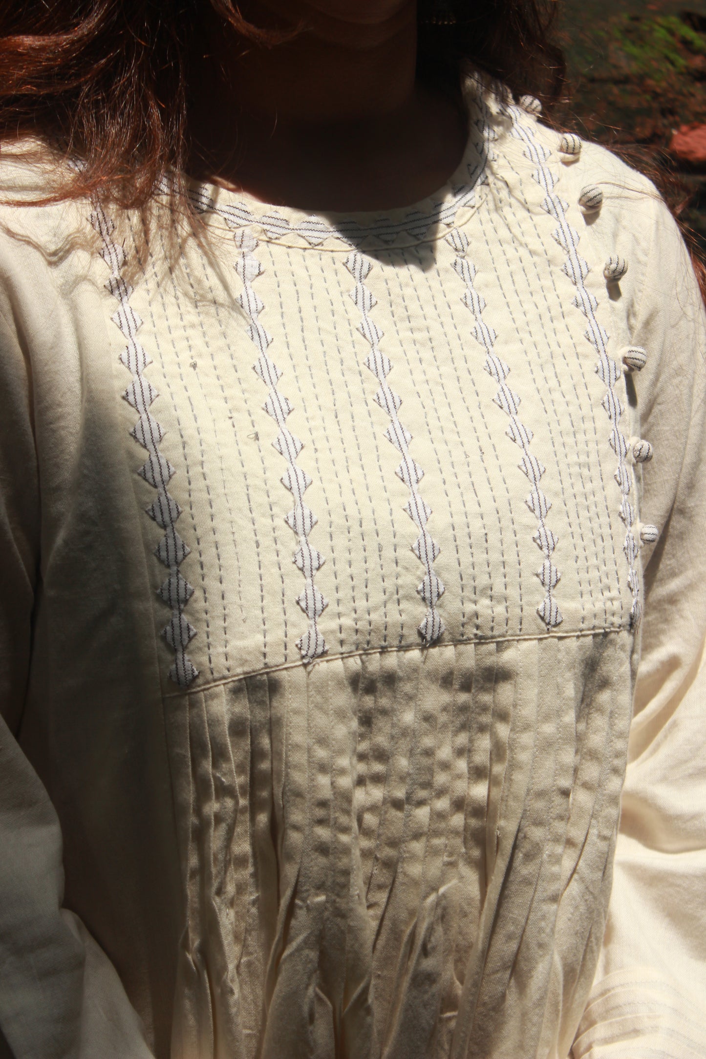 Graceful Threads Pintuck Appliqué Cotton Kurta - Off White