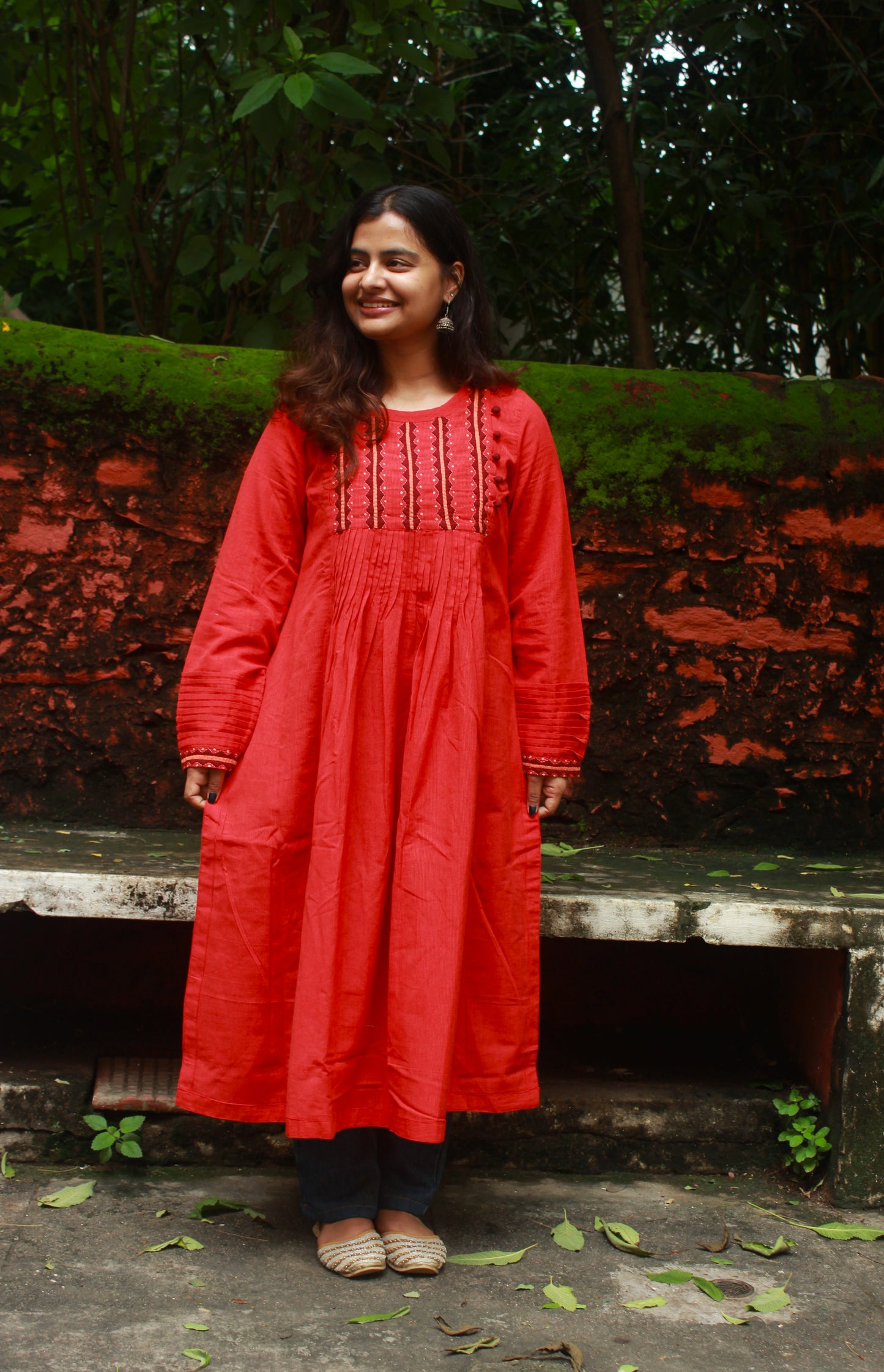 Graceful Threads Pintuck Appliqué Cotton Kurta - Orange
