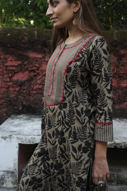 The Mati Kurta