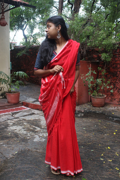 Gulnaar Handloom & Handcrafted Saree