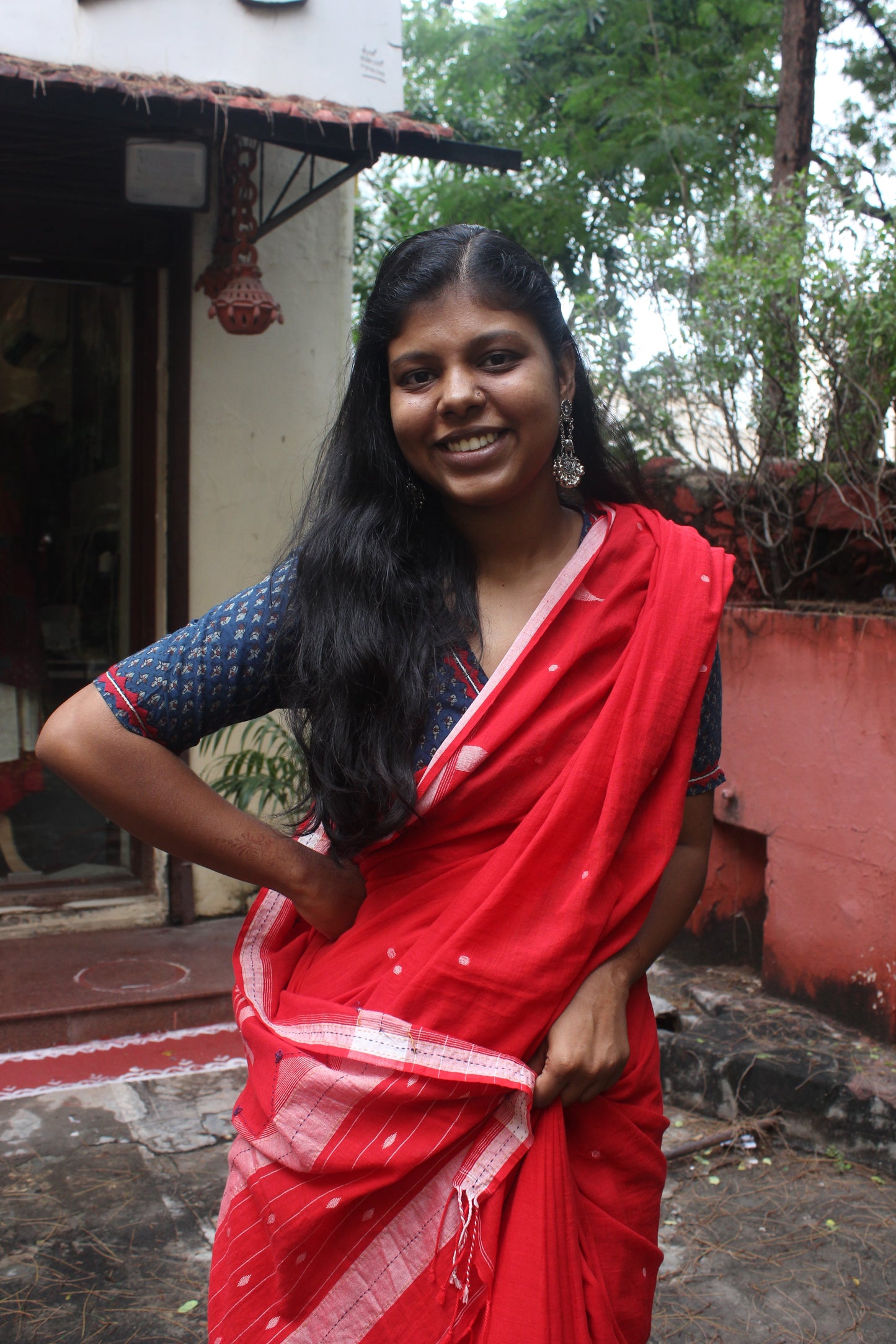 Gulnaar Handloom & Handcrafted Saree