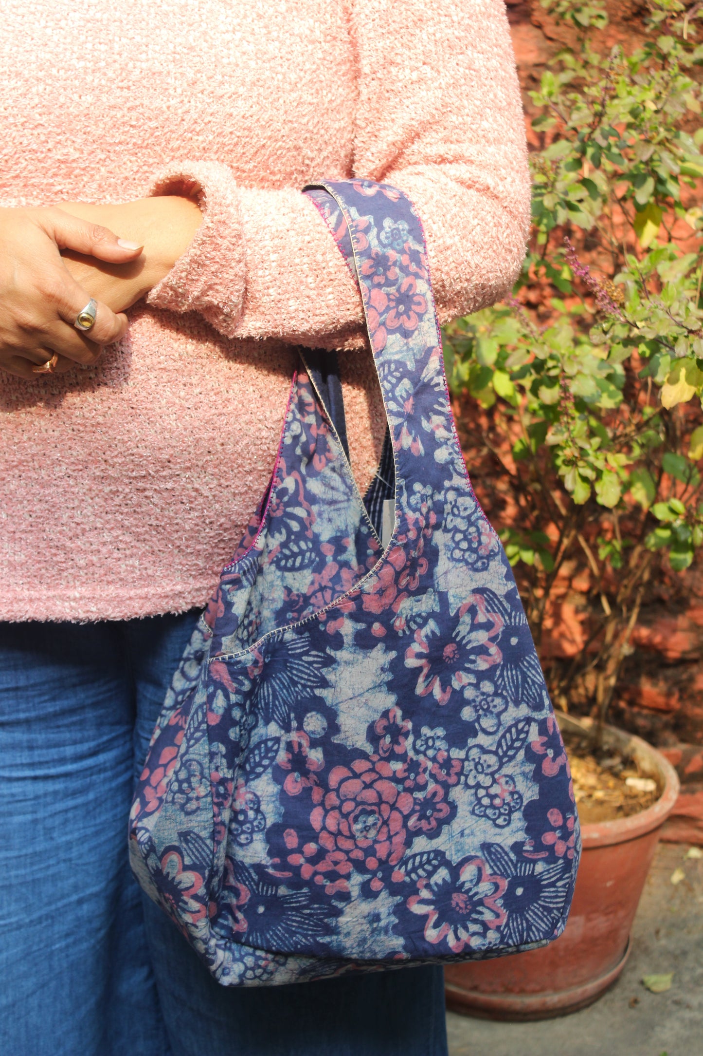 Cross Handles Stylish Tote Bag