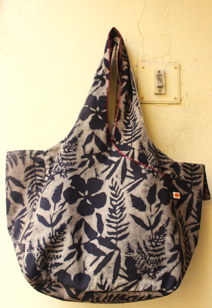 Cross Handles Stylish Tote Bag