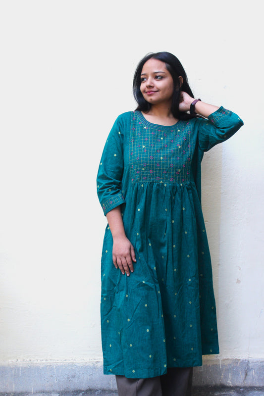 Cotton Hand embroidered Golden Buti Kurta - Turquoise