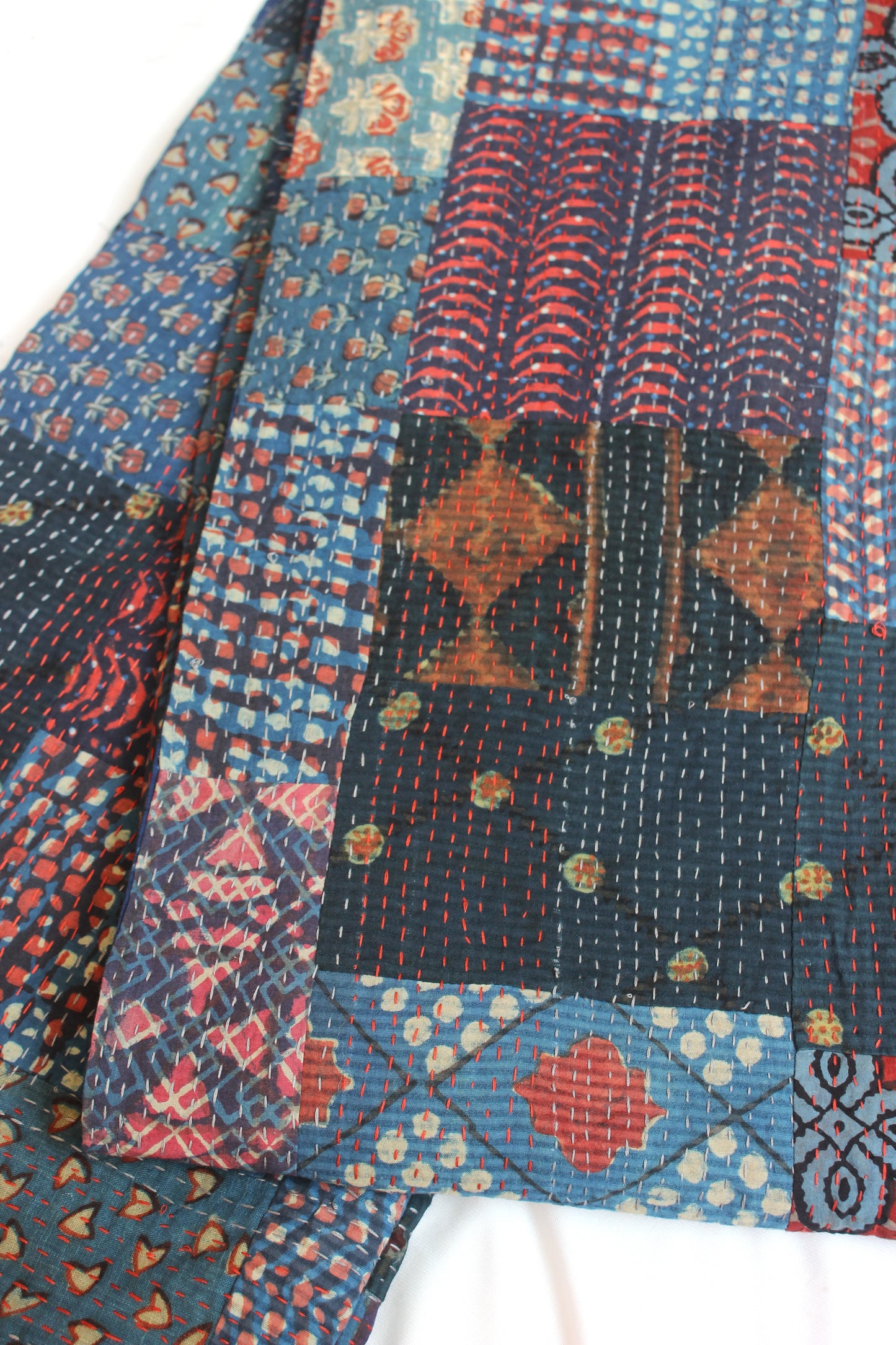 Rangrez Cotton Quilt / Godri