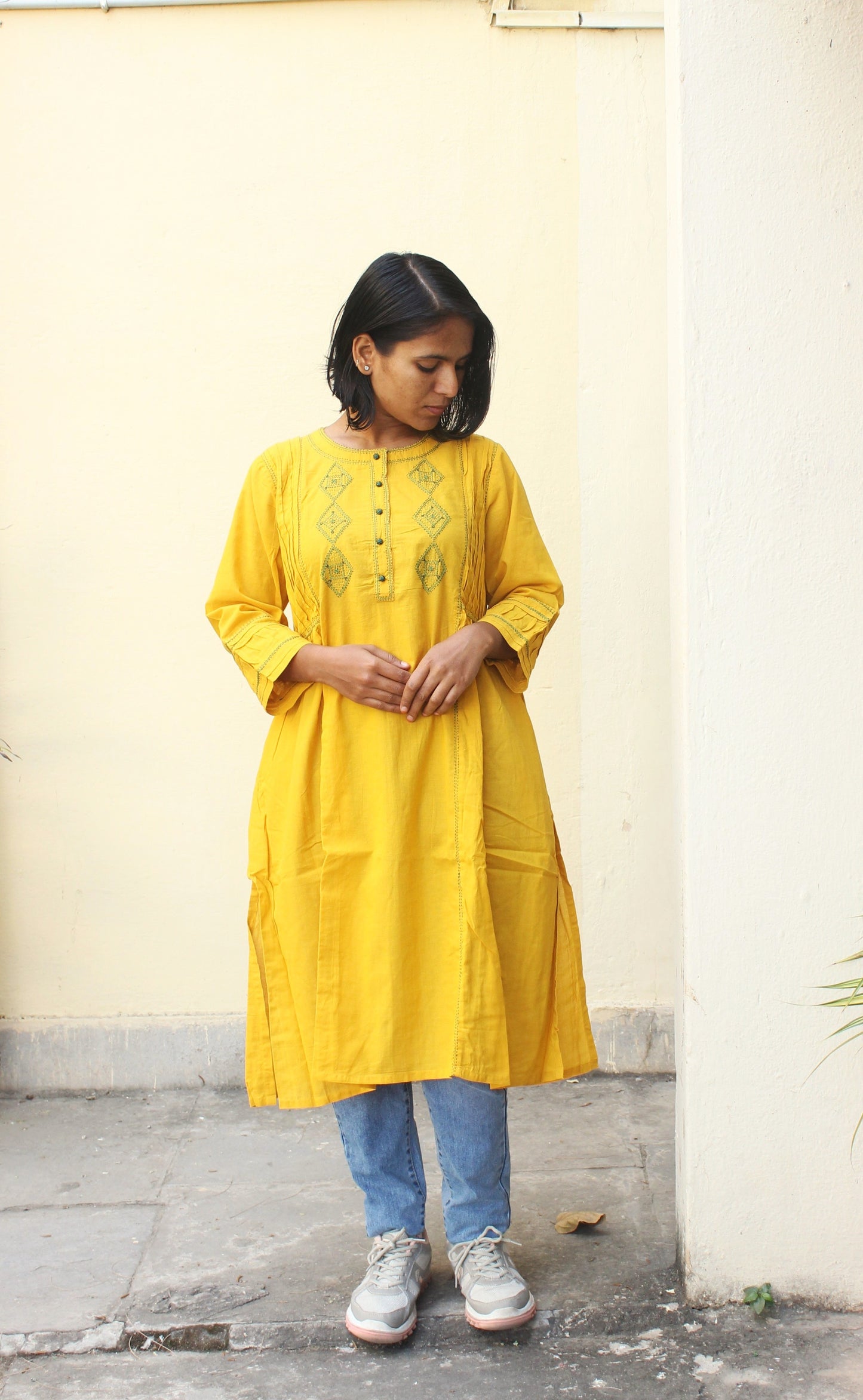 Nazm Pintuck Kurta - Yellow