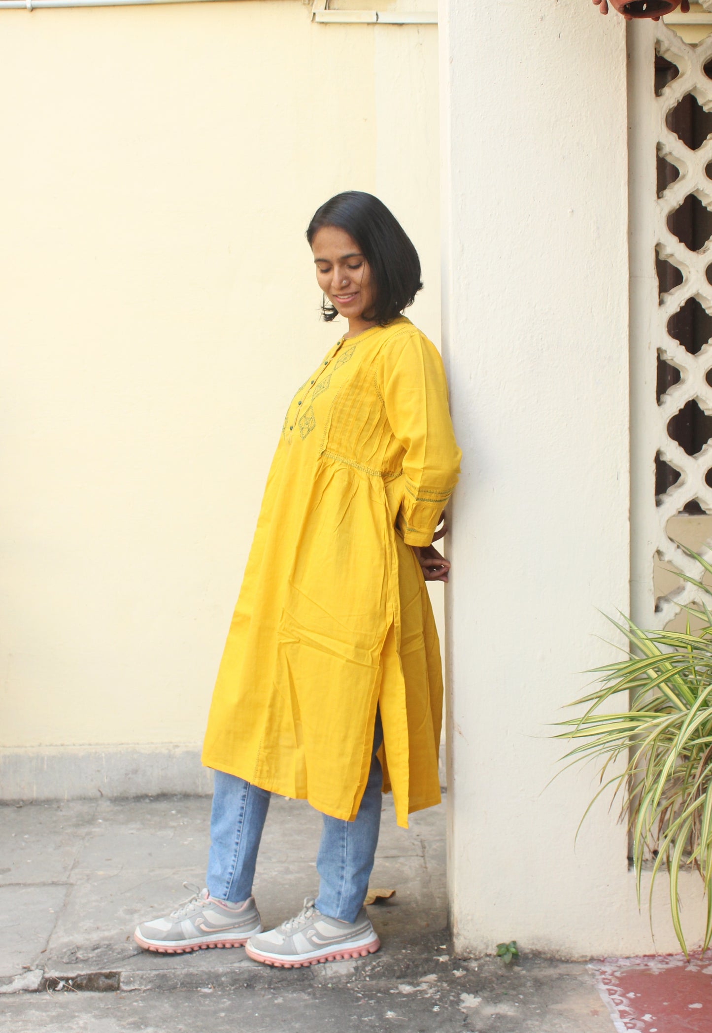 Nazm Pintuck Kurta - Yellow