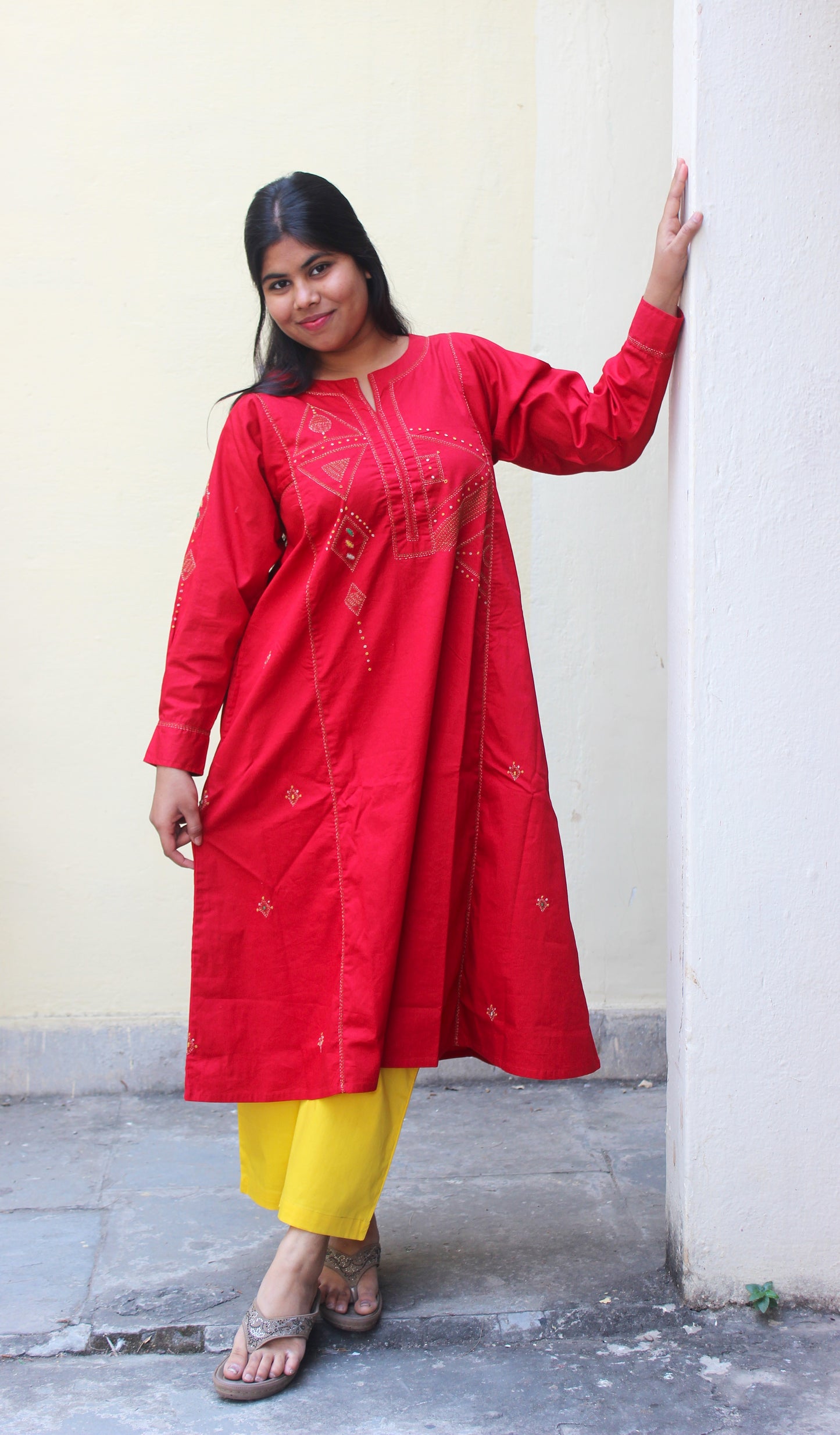Mandana Kala Kurta