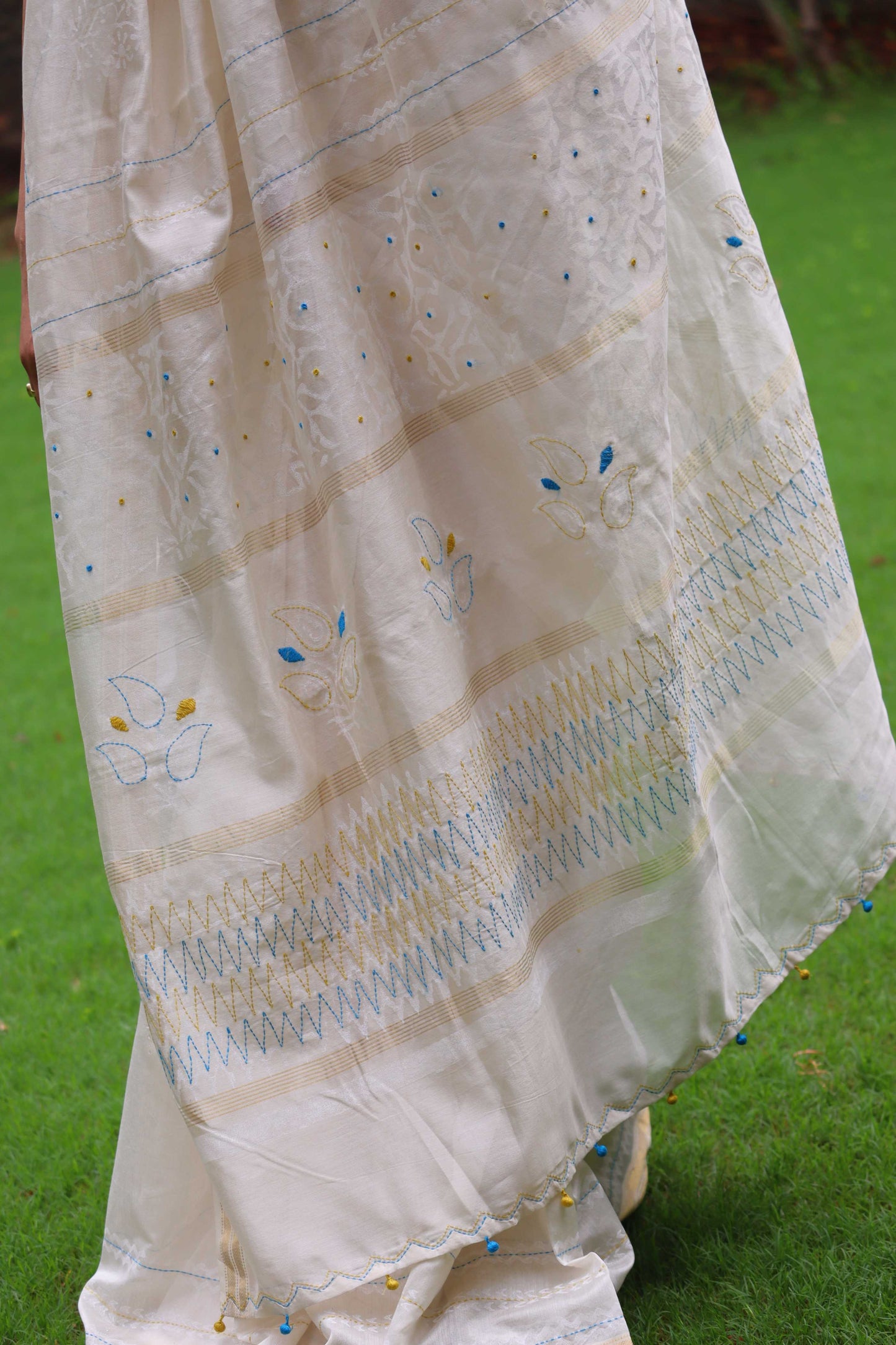 SADHNA-  CHOUBISA  CHANDERI SILK TANKA EMD. SAREE