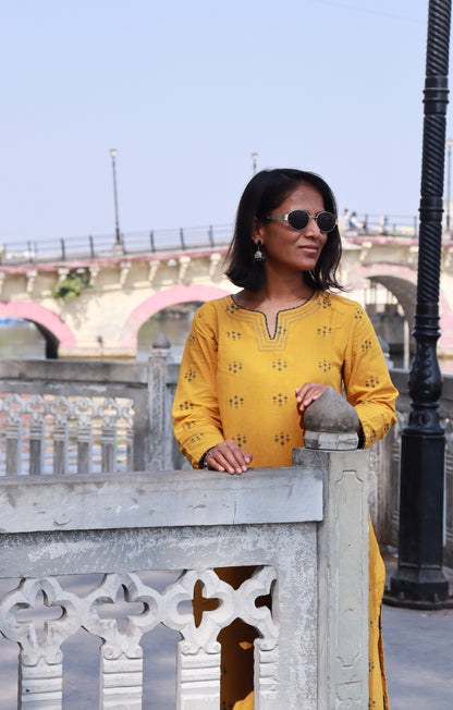 Gulaal Summer Cotton Kurta