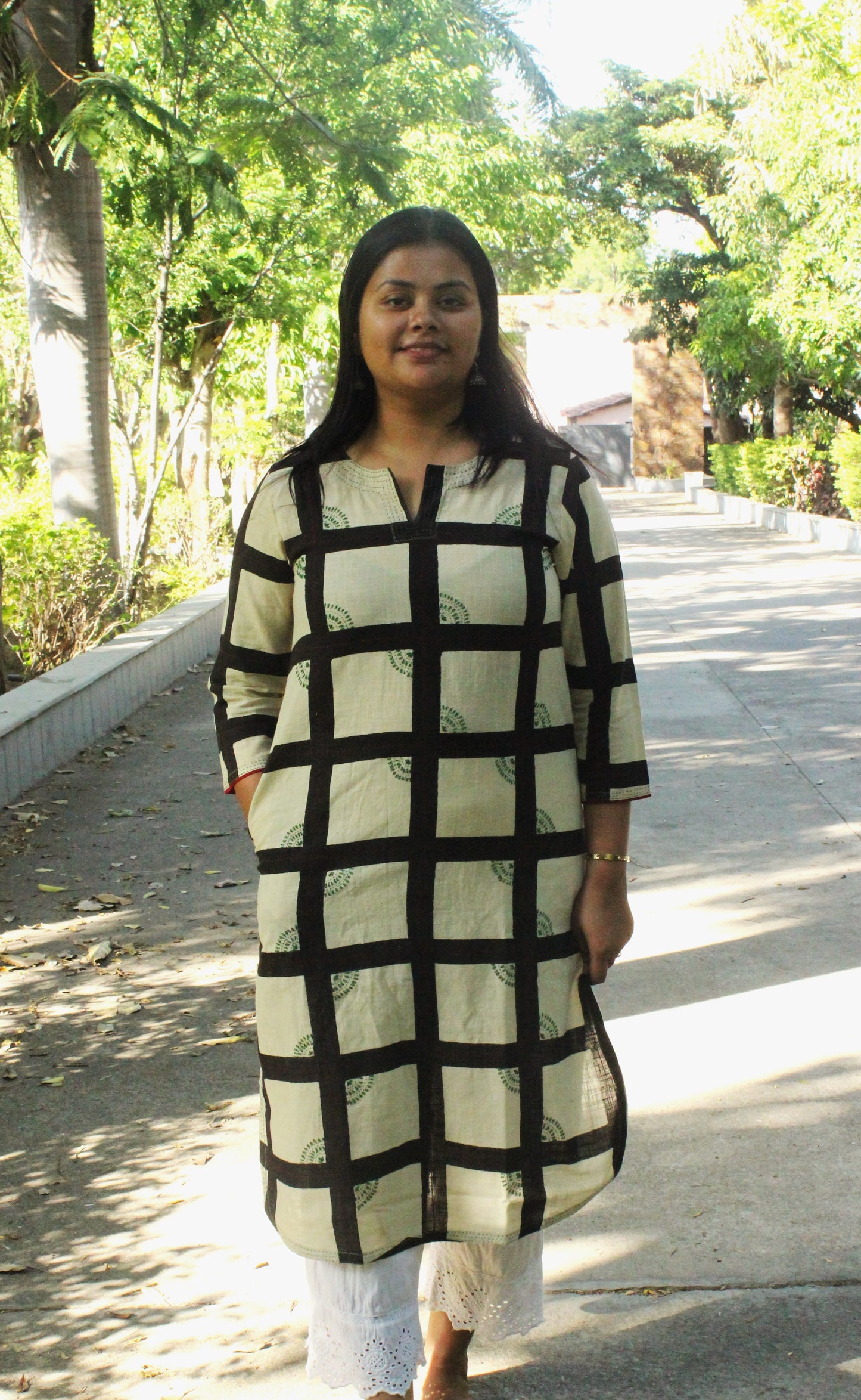 Taana Checks Kurta