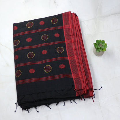 Shyaama Handloom & Handcrafted Saree