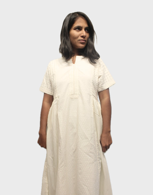 Ivory Elegance Appliqué Kurta