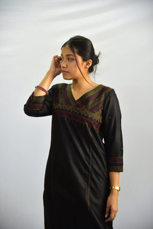 Sadhna 'Aanwati' Black Tanka Work Long Cotton Silk Kurta  VKUSITK21-83