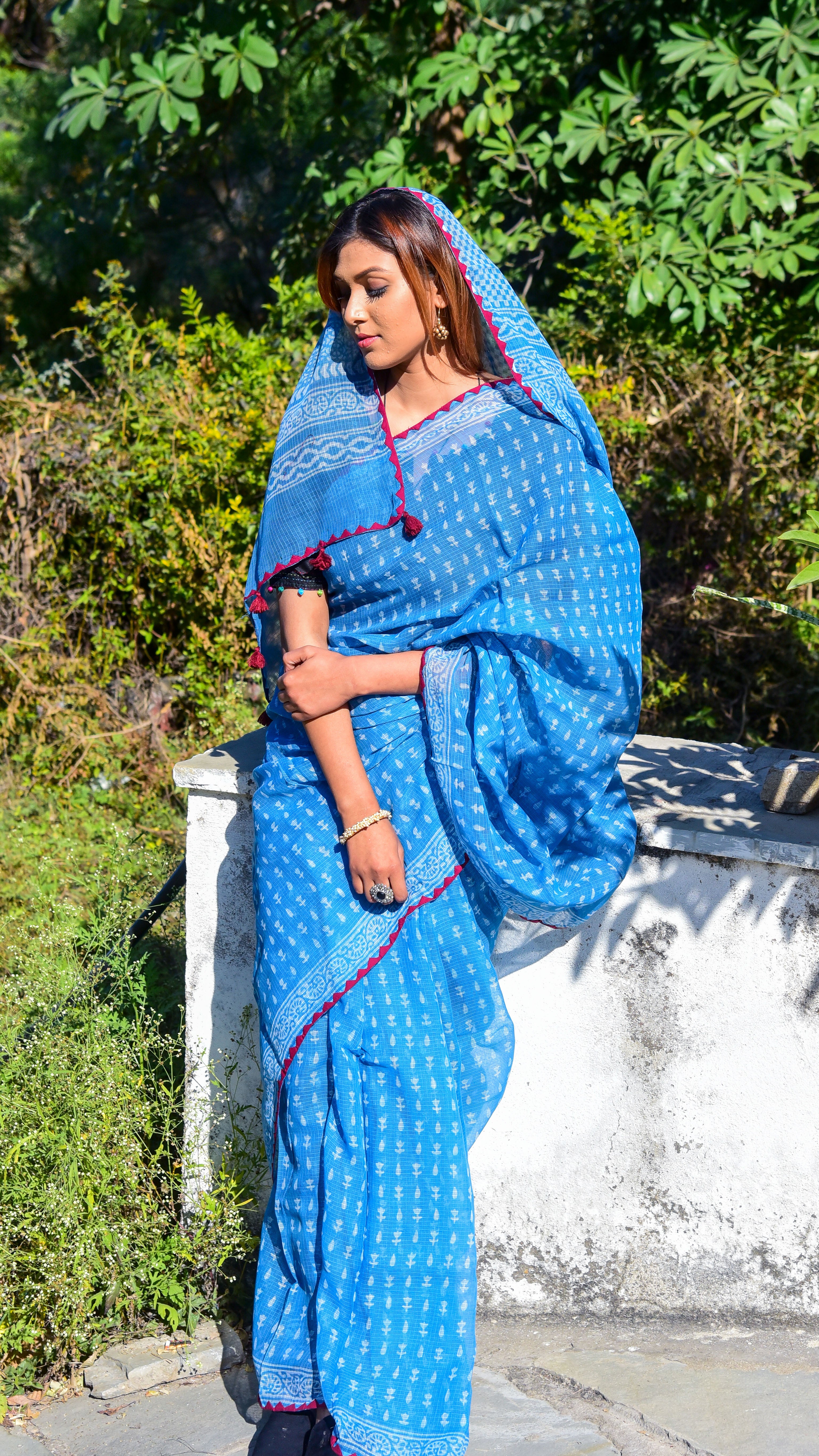 Tanka Embroidery Saree With Tassles On Pallu